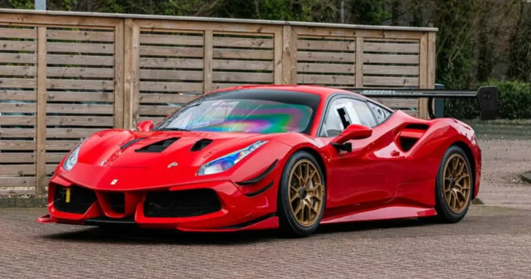 Ferrari 488