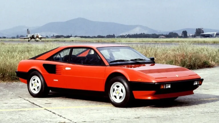 Ferrari Mondial
